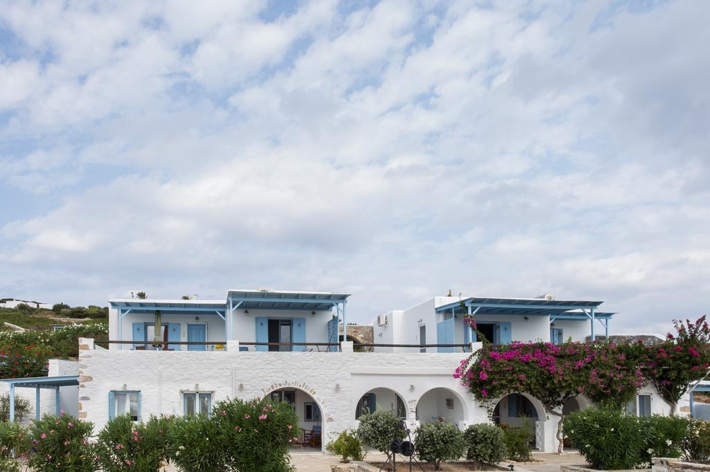Ergina Summer Resort Antiparos Town Екстериор снимка